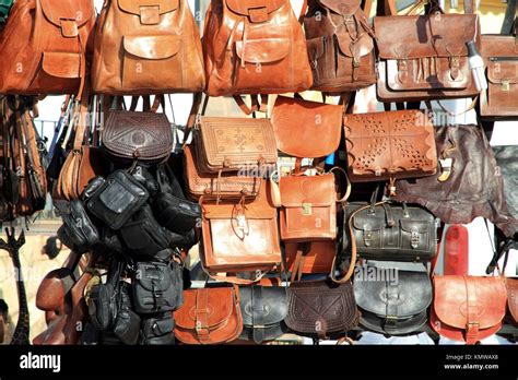 Spanish leather handbags hi-res stock photography and images - Alamy