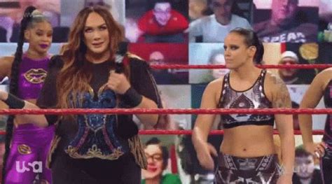 Nia Jax Shayna Baszler GIF - Nia Jax Shayna Baszler Wwe - Discover ...