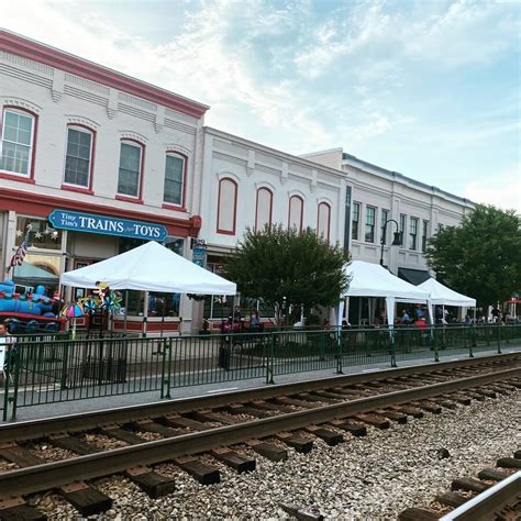 Ashland Fourth Fridays — Downtown Ashland, Virginia