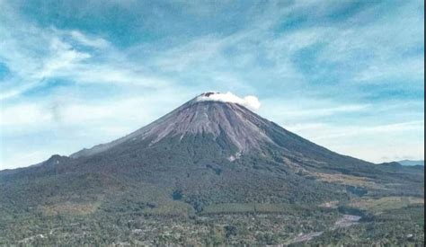 Misteri Gunung Merapi, Ini Dia 5 Kisah Mistis yang Menyeramkan dan ...