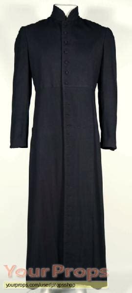 The Matrix Reloaded / Revolutions Neo's (Keanu Reeves) coat original movie costume