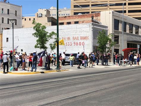 Rally to 'Open Texas' economy draws crowd of about 100 in downtown El ...