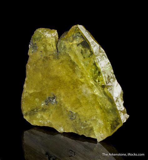 Sphene var. Titanite - D16B-89 - Val Travetsch - Switzerland Mineral Specimen