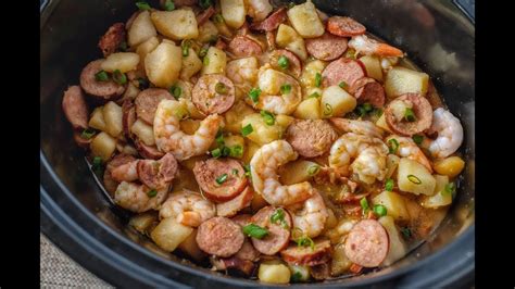 CROCKPOT CAJUN STYLE SMOTHERED POTATOES WITH SAUSAGE AND SHRIMP - YouTube | Smothered potatoes ...