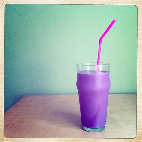 purple cow drink (source: Flickr's Bethany L. King) Yummy Smoothies, Smoothie Drinks, Yummy ...