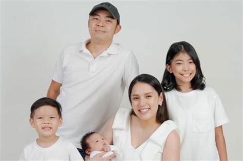 Chito Miranda, Neri Naig mark 7th wedding anniversary – Filipino News