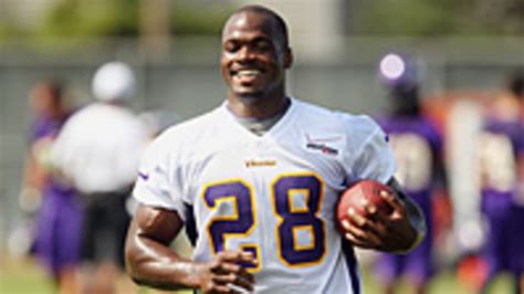 Leslie Frazier: Vikings could activate Adrian Peterson