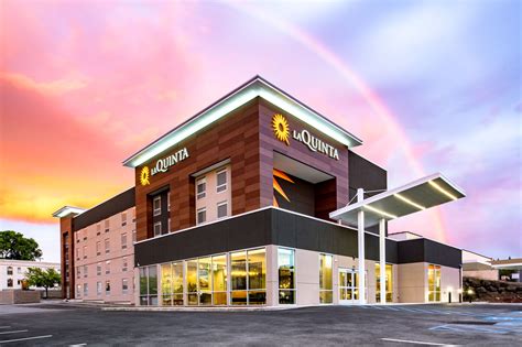 La Quinta Inn & Suites by Wyndham Spokane Downtown | Spokane, WA Hotels