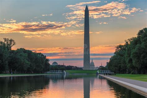 Washington Monument at Sunrise Editorial Stock Image - Image of capital ...