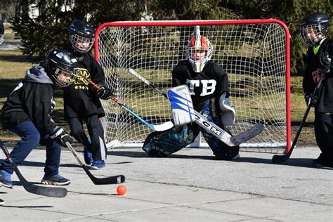 Street hockey tradition to continue - London SportsXpress