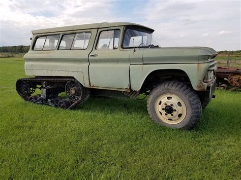 1960 Suburban – White Half-track