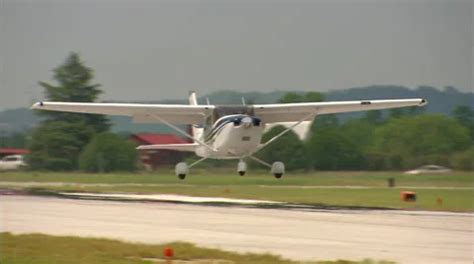 Cessna 182 Landing | Stock Video | Pond5