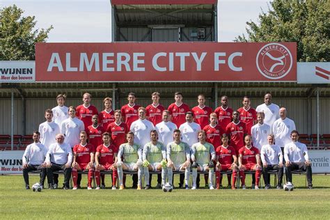 Almere City 1 - Almere City FC