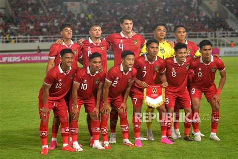 Erick Thohir Sebut Timnas U-23 Sebagai Generasi Emas Sepak Bola ...