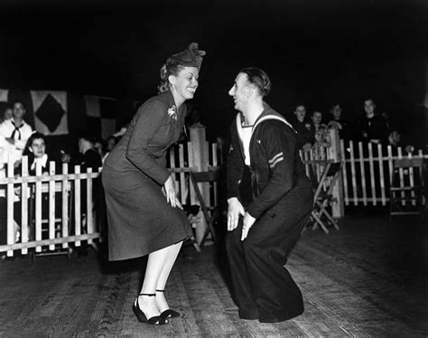 DANCE: LAMBETH WALK, c1940 Photograph by Granger - Pixels