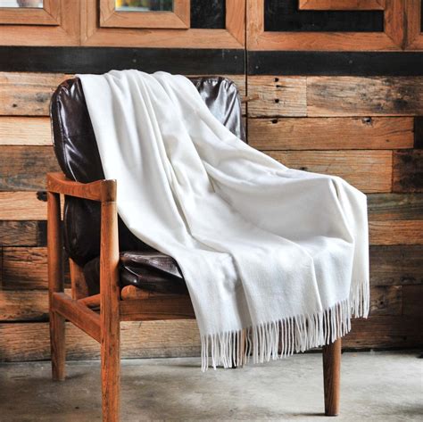 CUDDLE DREAMS Premium Cashmere Throw Blanket with Fringe Luxuriously Soft Ivory >>> Want ...