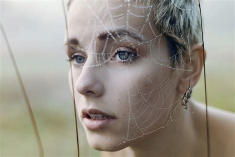 Outstanding Fine Art Self Portraits By German Photographer Laura ...