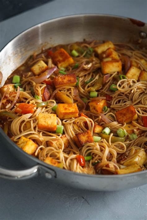 Chilli Paneer Noodles - Some Indian Girl