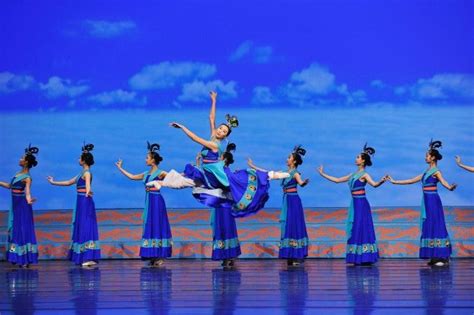 Shen Yun dancers perform a classical Chinese dance. (Courtesy of Shen ...