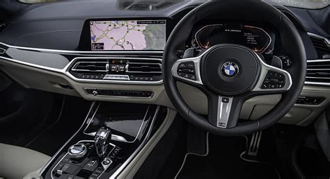 2019 BMW X7 M50d (UK-Spec) - Interior, car, HD wallpaper | Peakpx