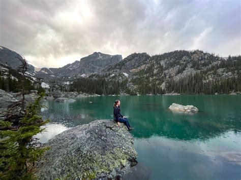 Hiking to Lake Haiyaha in 2024 (with Photos) — Nomads in Nature