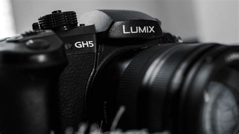 Here is a perfect combination of lenses for your GH5/GH6