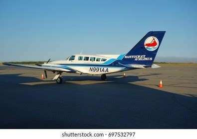 22 Nantucket Memorial Airport Images, Stock Photos & Vectors | Shutterstock