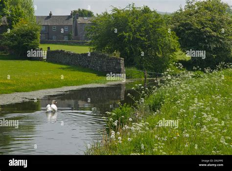 The Lancaster Canal at Crooklands, Cumbria, England UK Stock Photo - Alamy