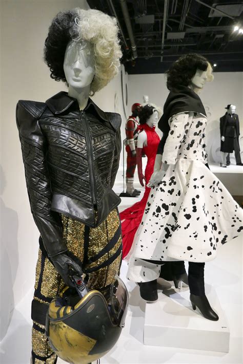 Hollywood Movie Costumes and Props: Oscar-nominated Cruella movie costumes on display ...