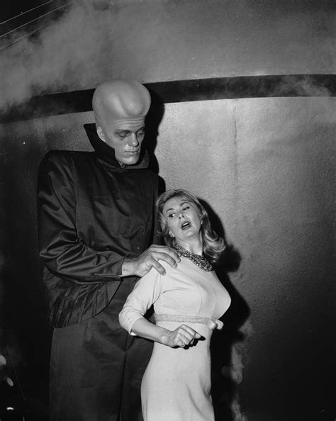 23 year-old Richard Kiel as the Kanamit alien(s) in "To Serve Man ...