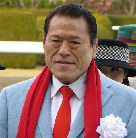 O adeus a Antonio Inoki, pioneiro e entusiasta do MMA | Graciemag