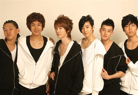 LIFE: U-KISS separated?