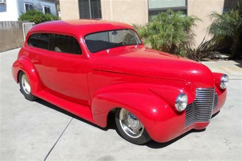 1940 CHEVROLET DELUXE STREET ROD 2 DOOR COUPE