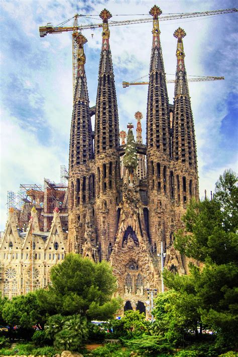 La Sagrada Familia....Pride! | Cathedral, La sagrada familia, Sagrada familia