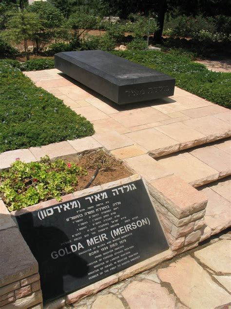 File:Golda Meir grave.JPG - Wikipedia