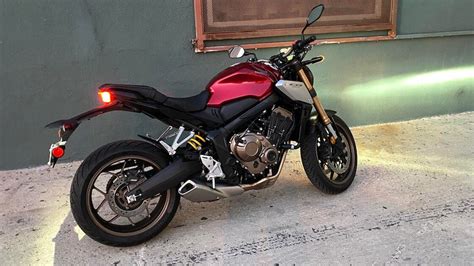 2020 Honda CB650R first ride review: Little Honda, big mood - CNET