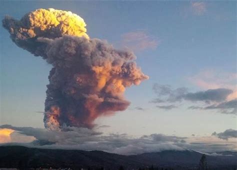 Quito Ecuador Volcano Eruption