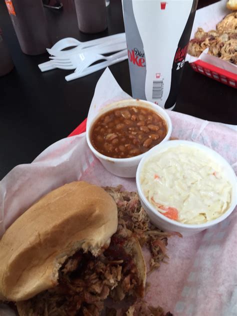 Smokey D’s BBQ - 13 Photos & 12 Reviews - Barbeque - 1210 Locust St ...