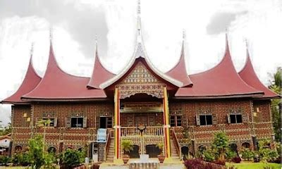 Rumah Gadang - Minang Traditional House | Intimate Indonesia