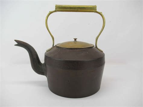 Lot Detail - Antique Cannon Deepfields Cast Iron Tea Kettle