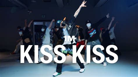 Chris Brown - Kiss Kiss ft. T-Pain / Youngbeen Joo Choreography ...