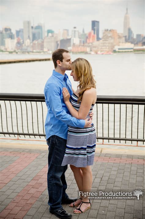 Paige & Adam | Engagement Session » Figtree Productions