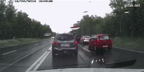 Car Accident: Animated Car Accident Gif