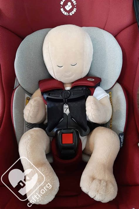 Car Seat Basics: Newborns and Car Seats - Car Seats For The Littles