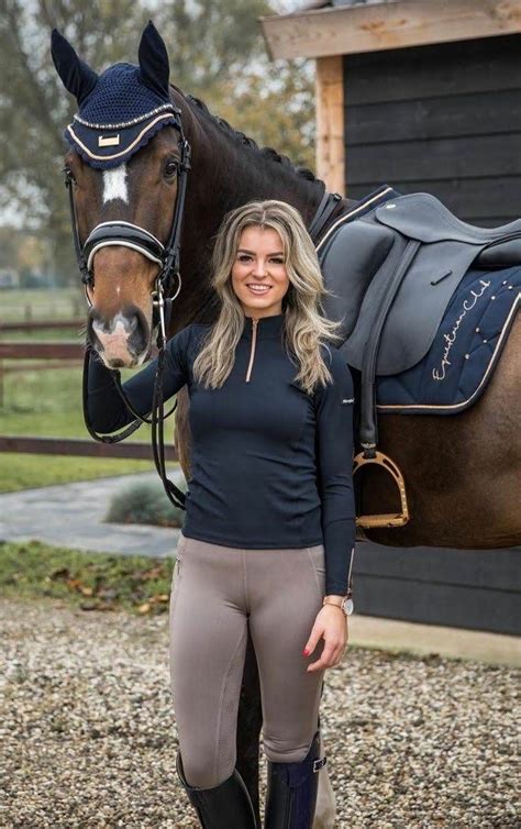 Pin by Mark Nosraep on Hot rider | Riding outfit, Equestrian outfits, Girls in leggings