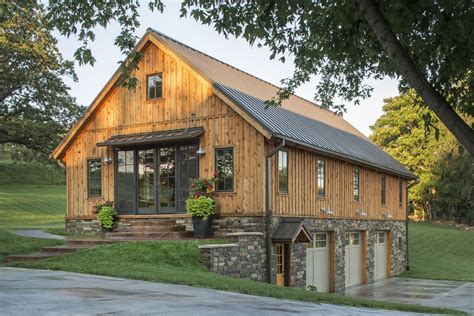 Gorgeous Wood Barn Home with 3 Car Garage Below. We love all the detail ...