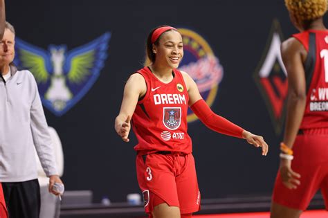 Chennedy Carter, Crystal Dangerfield headline WNBA 2020 All-Rookie team ...