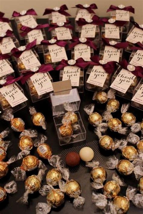 18 Lindor Lindt Chocolate Wedding Favours Picture | Candy wedding favors, Chocolate wedding ...