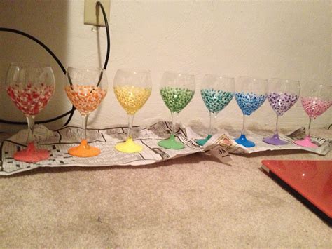 Stylish and Creative DIY Painted Wine Glasses