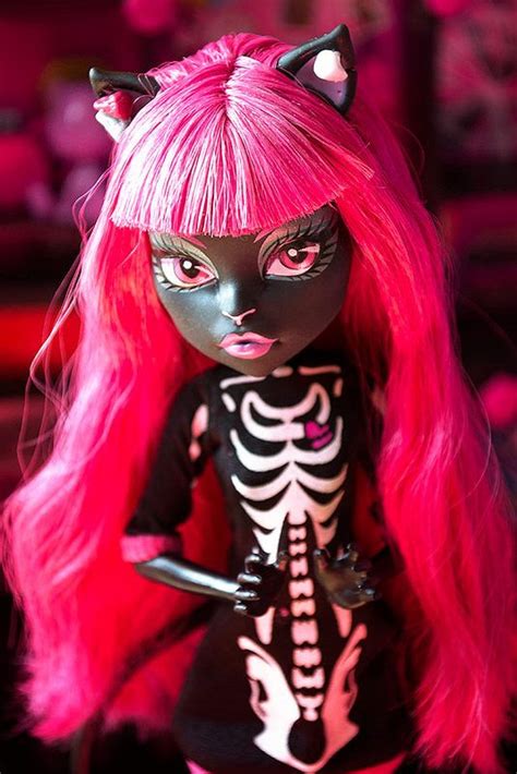 Just Pink | Monster high dolls, Monster high custom, Monster high characters